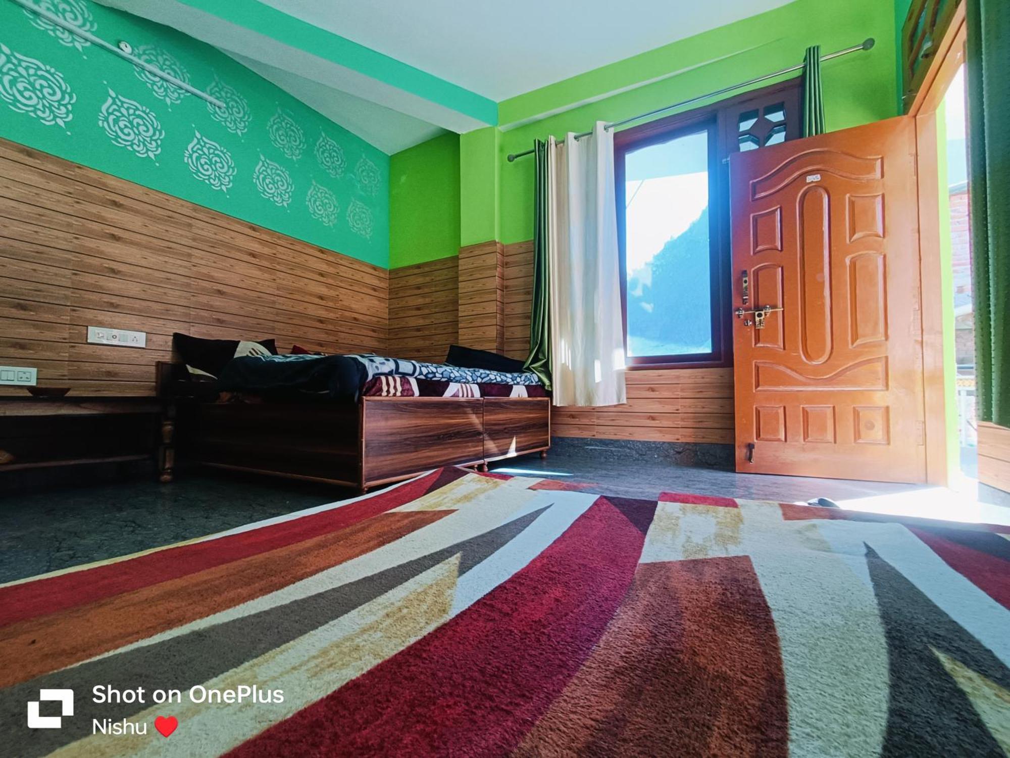 Chojh Inn Guest House Kasol Exteriér fotografie