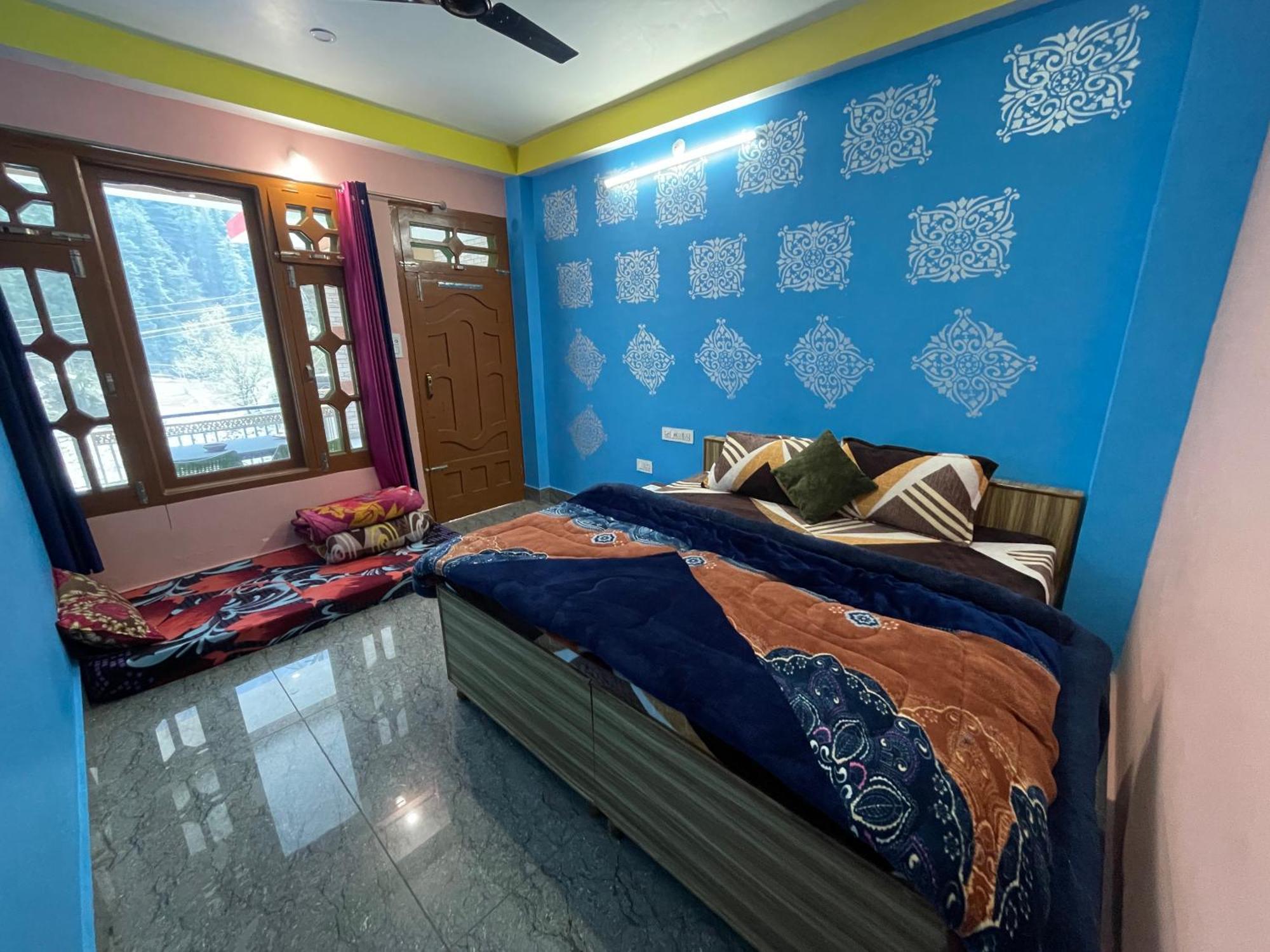 Chojh Inn Guest House Kasol Exteriér fotografie