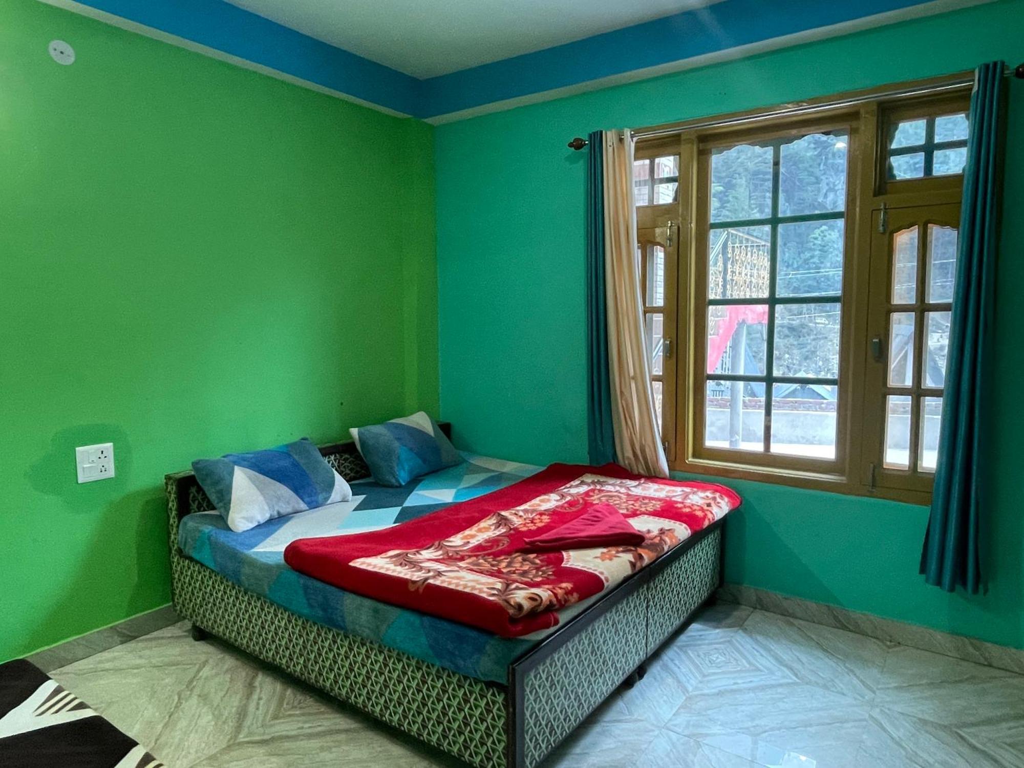 Chojh Inn Guest House Kasol Exteriér fotografie