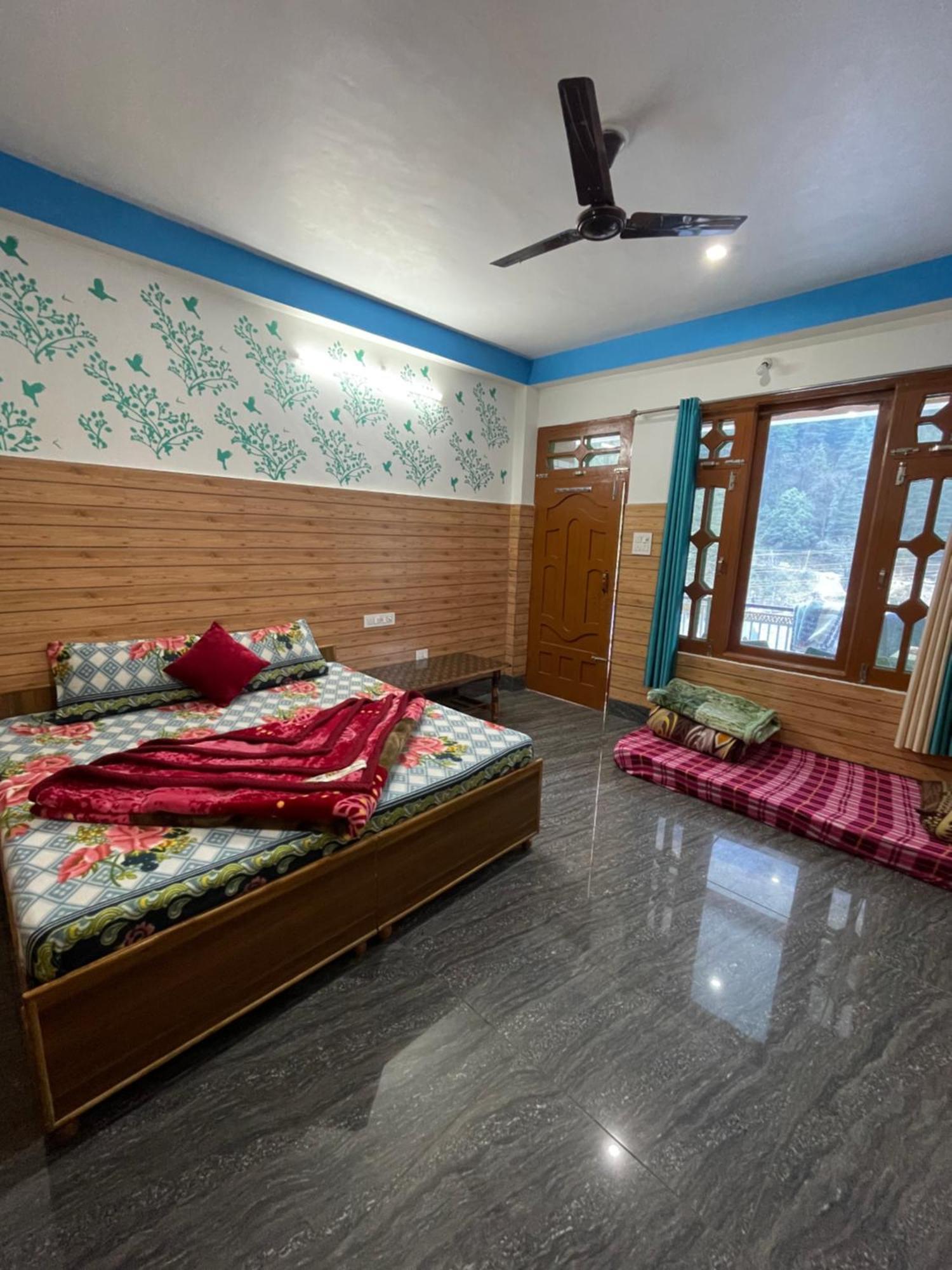 Chojh Inn Guest House Kasol Exteriér fotografie