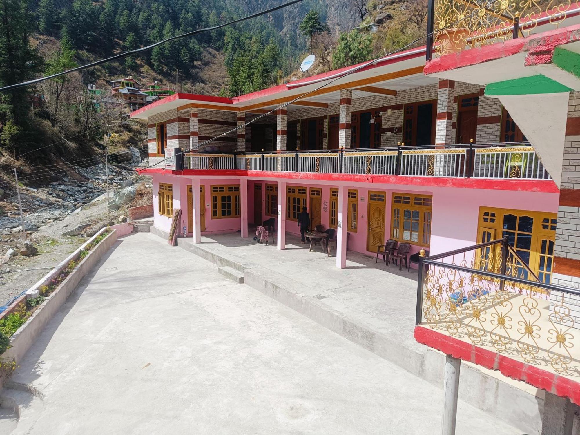 Chojh Inn Guest House Kasol Exteriér fotografie