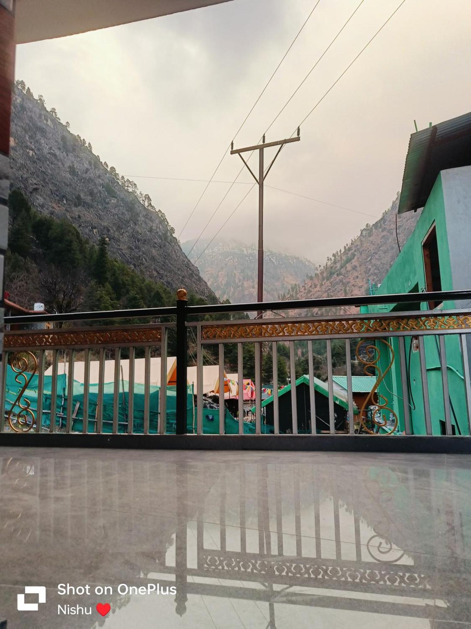 Chojh Inn Guest House Kasol Exteriér fotografie